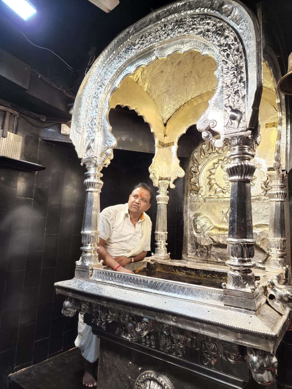 Sunil Nagnathrao Palange performing Seva